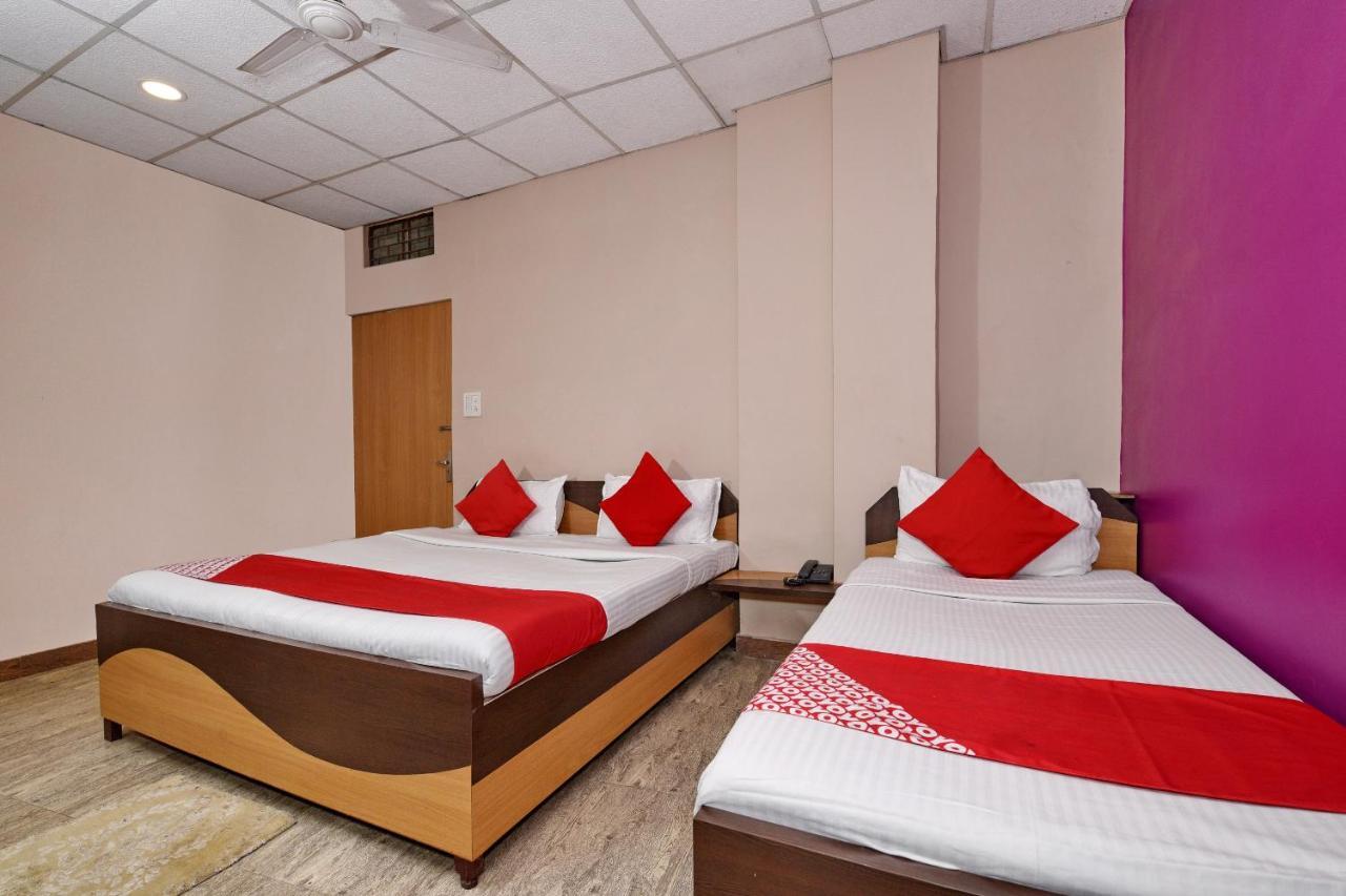 Oyo 3519 Hotel Garden Inn Varanasi Exterior foto